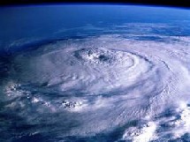 Emily se déplace vers la péninsule du Yucatan au Mexique Emily se déplace vers la péninsule du Yucatan au Mexique