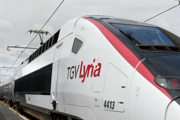 DR : TGV Lyria.