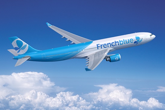 La flotte de French blue se compose d'un Airbus A330-300 et d'un A350-900, un second A350-900 est prévue pour 2018 - Crédit photo : French blue