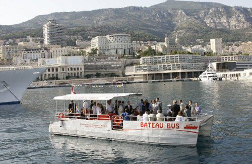 Monaco : succès pour le bateau bus !