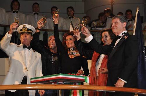 Sophia Loren baptise le MSC Magnifica