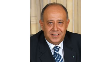 Tunisie : Slim Tlatli, ministre du tourisme en VRP à Berlin, Moscou et Paris Tunisie : Slim Tlatli, ministre du tourisme en VRP à Berlin, Moscou et Paris
