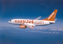 La compagnie Easy Jet est la première low cost sur le marché avec plus de 20 % de part de marché. Elle est suivie par Air Berlin et Ryanair qui a progressé de 120 % son trafic en 1 an.