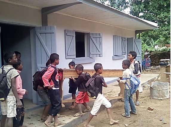 L'AFST finance une école à Madagascar - DR AFST
