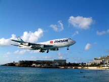 La plupart des passagers de l'avion de Corsair ont été pris de panique suite au retour vers la Guadeloupe après 1 heure de vol.