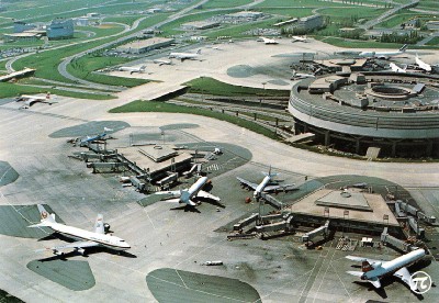 ADP propose une hausse des redevances aériennes de 6%. ADP propose une hausse des redevances aériennes de 6%.