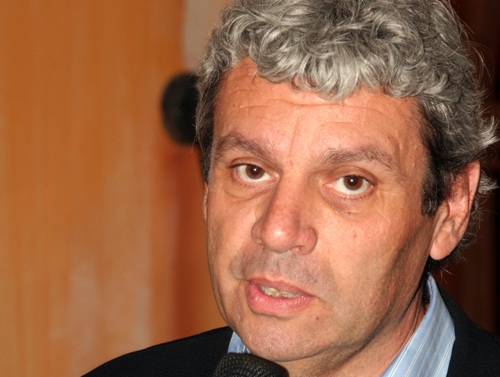 ''Et si nous demandions la démission de Monsieur Dominique Bussereau ?'' ''Et si nous demandions la démission de Monsieur Dominique Bussereau ?''