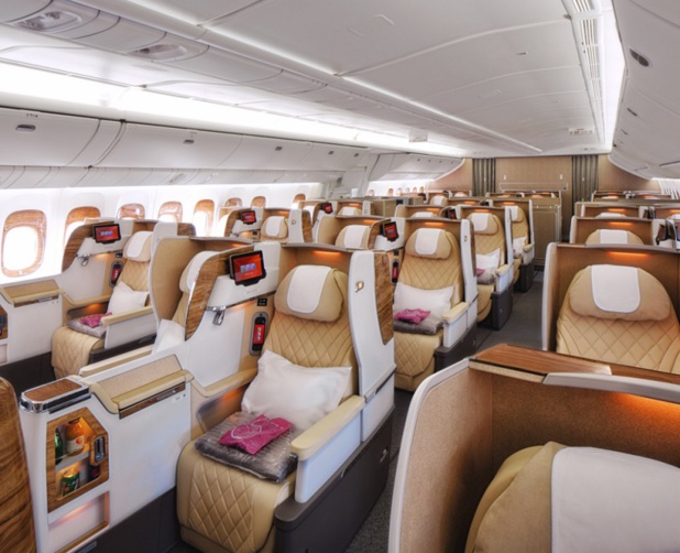 L'appareil accueillera 38 sièges-lits en classe affaires et 264 sièges spacieux en classe économique - Emirates airline (@emirates) _ Twitter