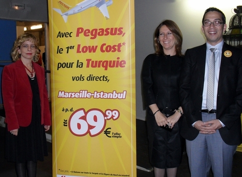 Le staff de Pegasus croit dur comme fer au succès de la nouvelle ligne avec des tarifs à partir de 69,99 euros TTC pour un aller simple de Marseille, et de 59,99 euros à partir d’Istanbul Le staff de Pegasus croit dur comme fer au succès de la nouvelle ligne avec des tarifs à partir de 69,99 euros TTC pour un aller simple de Marseille, et de 59,99 euros à partir d’Istanbul