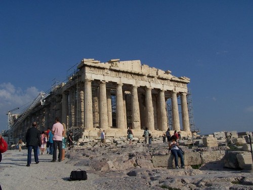 Manifestations en Grèce : « arrêtons de dramatiser la situation »