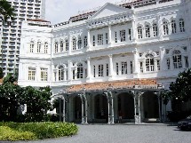 Vendre le Luxe n'est pas chose facile (ici Raffles à Singapour). Travelia va former les agences aux techniques particulière de la vente du produit.