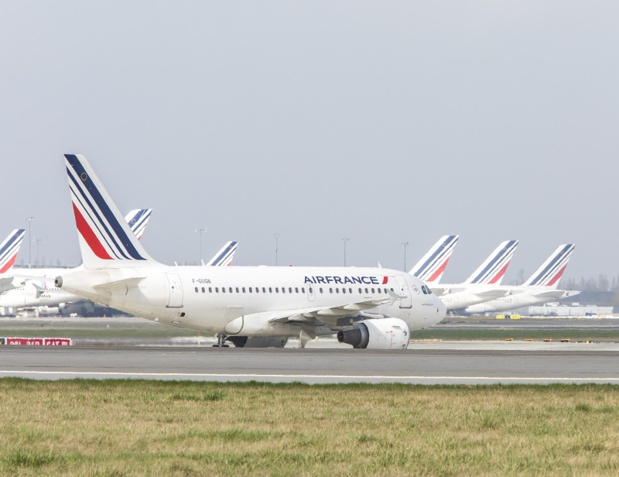 Grève Air France :  je remarque que Président Macron, très attaché à la réforme de la SNCF, ne semble pas pressé de s’intéresser à ce conflit qui dure depuis des années et qui plombe une grande partie de l’économie française. - Photo LEROUX Christophe AF