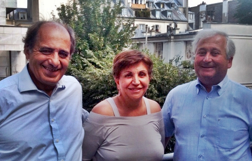 Après avoir étudié de nombreuses solutions, le CEDIV a choisi de se rapprocher d’AS Voyages. Il intégrer l’Alliance T, filiale d’AS Voyages, dont FNAC Voyages est déjà membre et bénéficiera pour ses agences de la centrale de paiements Après avoir étudié de nombreuses solutions, le CEDIV a choisi de se rapprocher d’AS Voyages. Il intégrer l’Alliance T, filiale d’AS Voyages, dont FNAC Voyages est déjà membre et bénéficiera pour ses agences de la centrale de paiements