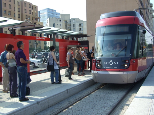 Rhônexpress circulera de la gare SNCF de la Part Dieu à la gare TGV de l'aéroport de Lyon - DR : C.Ex.