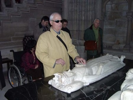 La Basilique St Denis est labellisée pour les handicaps auditifs et mentaux et propose des aménagement pour les autres familles - Crédit : GHIP La Basilique St Denis est labellisée pour les handicaps auditifs et mentaux et propose des aménagement pour les autres familles - Crédit : GHIP