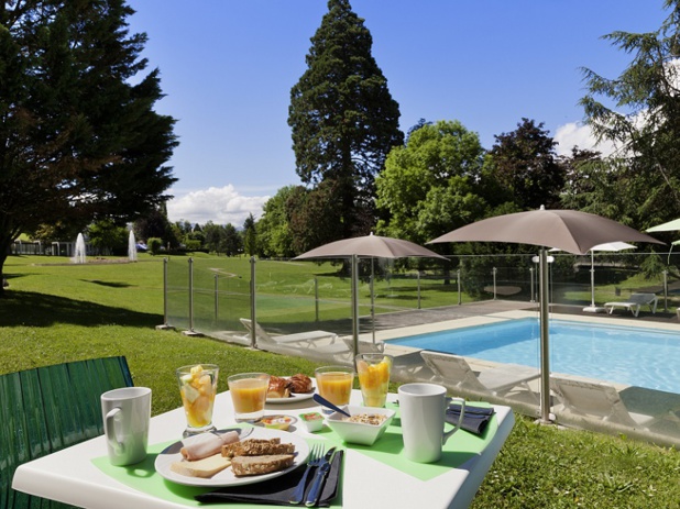 Le domaine de Marlioz est composé de 4 établissements, un spa et accueille les Thermes - photo Domaine de Marlioz