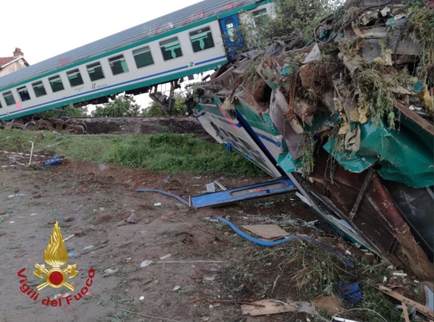 DR : Compte Twitter Vigili del Fuoco DR : Compte Twitter Vigili del Fuoco