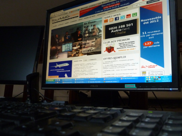 Dans les années 90, Internet n’en est qu’aux balbutiements.  Le Minitel fait encore de la résistance et les 3615 “quelque chose” vont faire la fortune des Niel et consorts - DR : JDL Dans les années 90, Internet n’en est qu’aux balbutiements.  Le Minitel fait encore de la résistance et les 3615 “quelque chose” vont faire la fortune des Niel et consorts - DR : JDL
