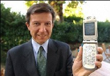 Gilles Pelisson n'aura peut être pas besoin de téléphoner aux deux co-fondateurs d'Accor pour les tenir informés. S'ils partent bien, ils compte bien revenir lors des élections pour le nouveau Conseil d'Administration. Gilles Pelisson n'aura peut être pas besoin de téléphoner aux deux co-fondateurs d'Accor pour les tenir informés. S'ils partent bien, ils compte bien revenir lors des élections pour le nouveau Conseil d'Administration.