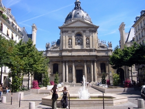 Apprendre en seulement 18 semaines toutes les bases nécessaires pour se lancer dans le tourisme. Telle est l’ambition du tout jeune Diplôme d'Enseignement Supérieur Tourisme International, proposé depuis l’année dernière par l’Institut d’Etu Apprendre en seulement 18 semaines toutes les bases nécessaires pour se lancer dans le tourisme. Telle est l’ambition du tout jeune Diplôme d'Enseignement Supérieur Tourisme International, proposé depuis l’année dernière par l’Institut d’Etu