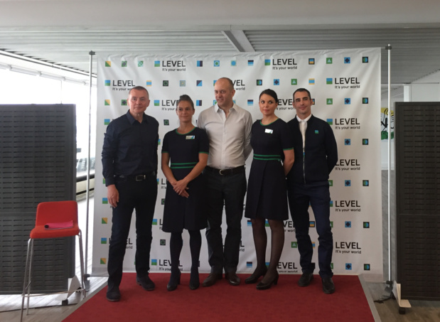 Willy Walsh et Jean-François Morin, lundi 2 juillet à Paris-Orly © PG TM Willy Walsh et Jean-François Morin, lundi 2 juillet à Paris-Orly © PG TM