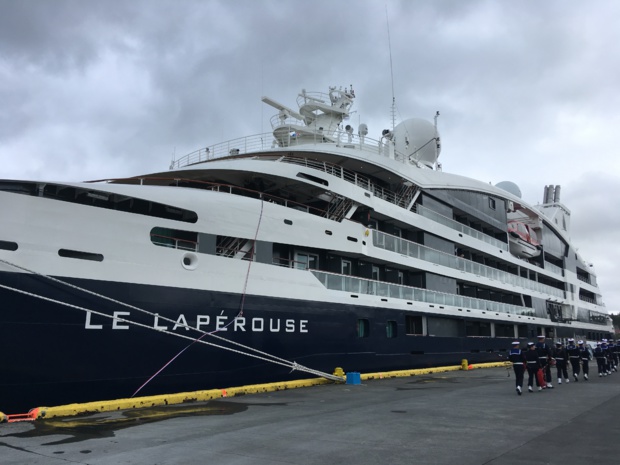 Le Lapérouse a quitté le port de Hafnarfjörour en Islande, pour une croisière autour de l'île, avant de rejoindre l'Océan Indien en novembre 2018 - DR : CL Le Lapérouse a quitté le port de Hafnarfjörour en Islande, pour une croisière autour de l'île, avant de rejoindre l'Océan Indien en novembre 2018 - DR : CL