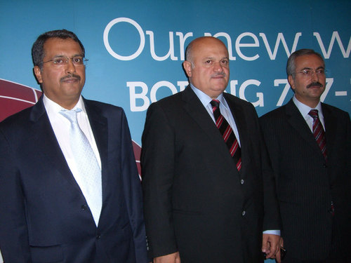 Le board de Turkish Airlines avec Hamdi Topçu, directeur général au centre