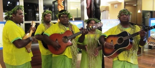 Un groupe de musiciens Kanaks s'est produit lors de la soirée à la Maison de la Nouvelle-Calédonie