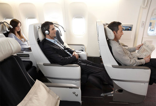 Air France : la classe Premium Voyageur à bord des A380 à partir d'avril 2011 Air France : la classe Premium Voyageur à bord des A380 à partir d'avril 2011