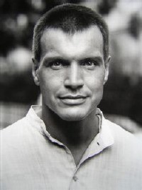 Thierry Dufournaud, veut sauver et faire revivre le ''S/S Nomadic'' Thierry Dufournaud, veut sauver et faire revivre le ''S/S Nomadic''