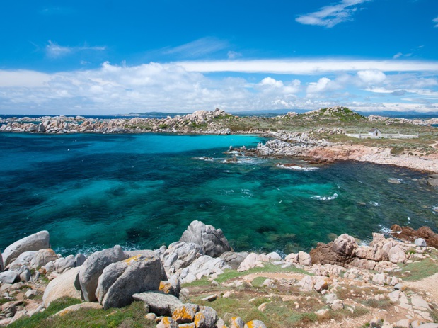 Les Îles Lavezzi - photo :  Jean-Baptiste Bellet