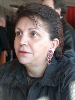 Adriana Minchella, présidente du CEDIV, incite les Distributeurs à réagir et pétitionner sur un Blog spécial Adriana Minchella, présidente du CEDIV, incite les Distributeurs à réagir et pétitionner sur un Blog spécial