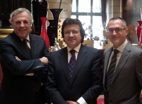 Richard Soubielle et L. Mata, Travelplan, et Alcino Ribeiro, Globalia France Richard Soubielle et L. Mata, Travelplan, et Alcino Ribeiro, Globalia France