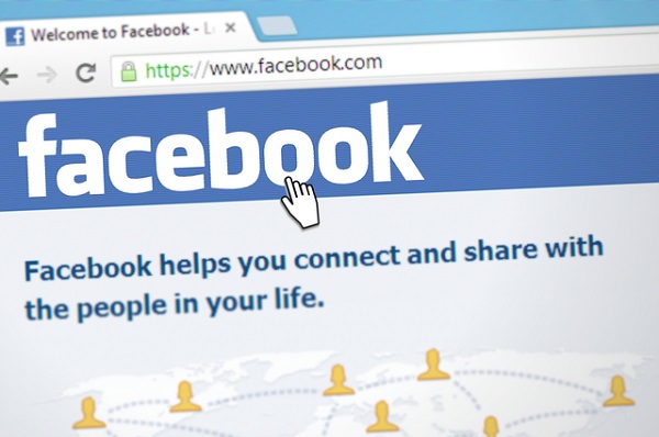 Facebook en perte de vitesse, le réseau social essaye de toujours plus monétiser sa plateforme - Crédit photo : Pixabay, libre pour usage commercial, Facebook en perte de vitesse, le réseau social essaye de toujours plus monétiser sa plateforme - Crédit photo : Pixabay, libre pour usage commercial,