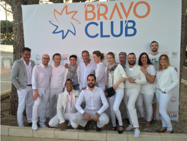 Les équipes d'Alpitour France lors de l'inauguration de leur dernier clubs en avril 2018. 6 nouveaux établissements sont attendus ces prochains mois. © PG TM Les équipes d'Alpitour France lors de l'inauguration de leur dernier clubs en avril 2018. 6 nouveaux établissements sont attendus ces prochains mois. © PG TM