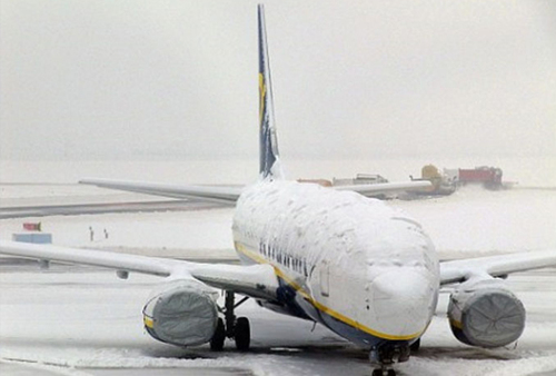 Jean Belotti : neige, l'arrêt des vols "est une sage décision de sécurité"