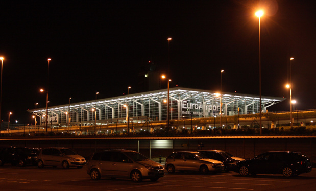 L'EuroAirport de Bâle-Mulhouse : 7e aéroport français et 3e aéroport suisse © Nomoco Wikimedia Commons
