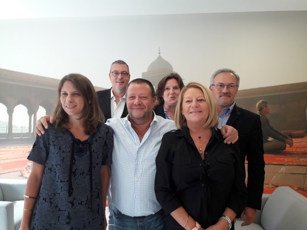 Autour d'Emmanuel Foiry, Michel Quenot le tout nouveau directeur du tour-operating, les cheffes de produits Anne Daviaud-Grandjean, Catriona Dempster et Barbara Grenie et René Thibaut directeur commercial.MS.