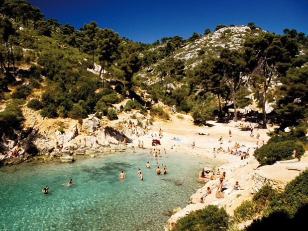 Le parc des calanques à Marseille s'appuie sur la data pour réguler le flux de touristes - crédit photo : Parc National des Calanques