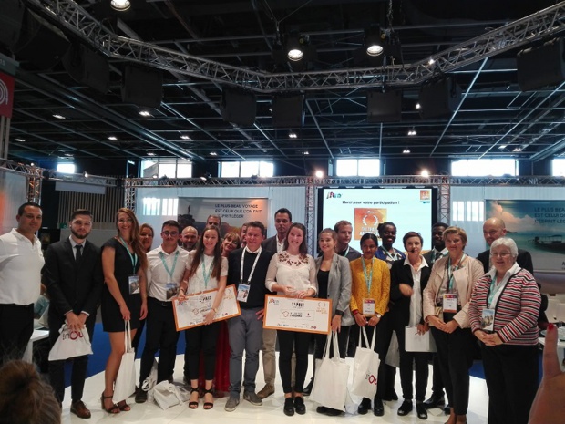 Les finalistes et le jury de la première Travel Agent Cup Junior à l'occasion de l'IFTM 2018 - crédit : TourMaG J.P