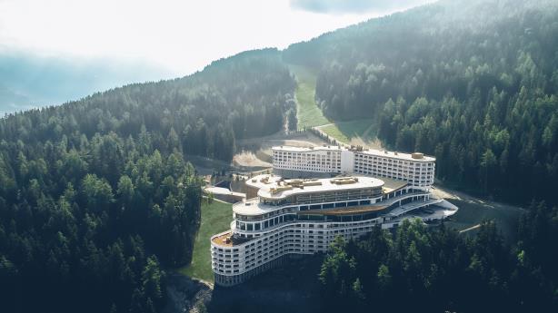 Le nouveau resort du Club Med aux Arcs - Crédit photo : Club Med Le nouveau resort du Club Med aux Arcs - Crédit photo : Club Med