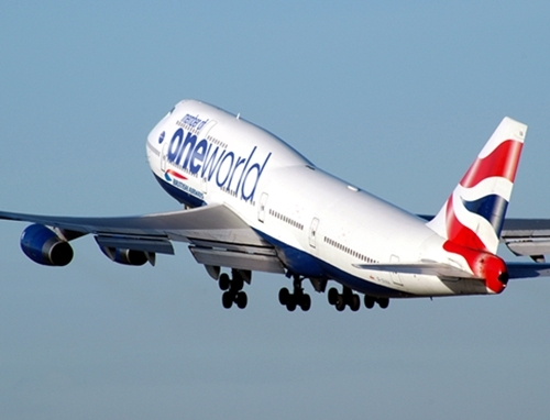 British Airways décolle à la tête d'un groupe qui pèse 7,2 milliards d’euros et se présente déjà sur la 3e marche du podium européen. British Airways décolle à la tête d'un groupe qui pèse 7,2 milliards d’euros et se présente déjà sur la 3e marche du podium européen.