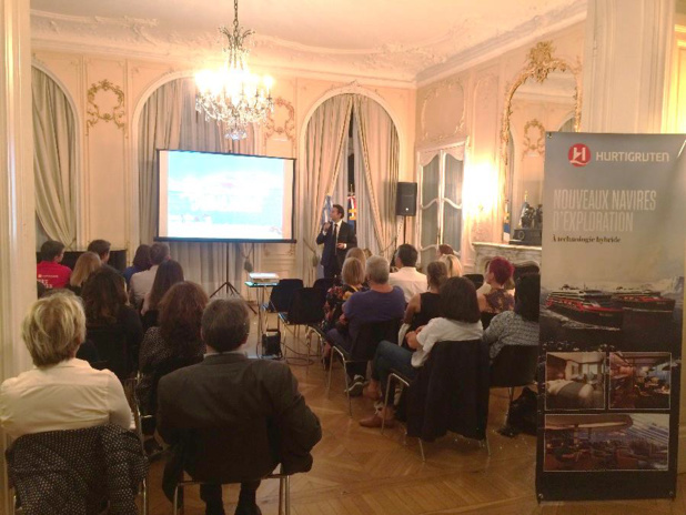 50 agents de voyages ont participé à la soirée argentine organisée par l'OT et Hurtigruten - DR : Hurtigruten 50 agents de voyages ont participé à la soirée argentine organisée par l'OT et Hurtigruten - DR : Hurtigruten