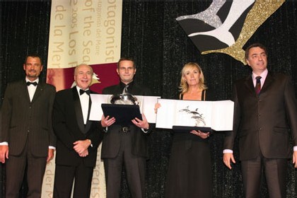 ABCroisieres représentés par Pauline Hansen, Patrick Gaudefrin et Frédérique Ledieu. Prix remis par Pierluigi FOSCHI ABCroisieres représentés par Pauline Hansen, Patrick Gaudefrin et Frédérique Ledieu. Prix remis par Pierluigi FOSCHI