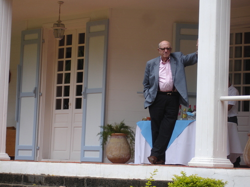 Gérard Ethève a reçu ses invités au Domaine de Francheterre Gérard Ethève a reçu ses invités au Domaine de Francheterre