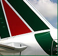 Alitalia réduit sa perte nette en 2010 Alitalia réduit sa perte nette en 2010