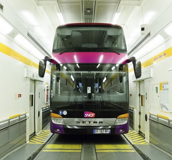 BlaBlaCar met la main sur OuiBus - Crédit photo : OuiBus BlaBlaCar met la main sur OuiBus - Crédit photo : OuiBus