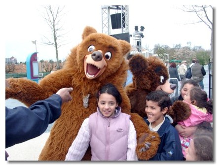 N’en déplaise aux esprits chagrins, Disneyland Paris est la première destination touristique européenne et la destination française la plus vendue par les agences de voyages N’en déplaise aux esprits chagrins, Disneyland Paris est la première destination touristique européenne et la destination française la plus vendue par les agences de voyages