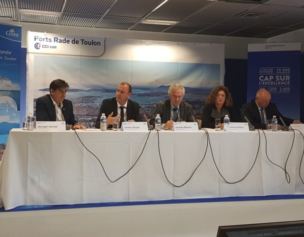 Georges Azouze (Pdt Costa Croisières Fance), Jérôme Giraud (directeur des ports CCI Var), Jacques Bianchi (Pdt CCI Var), et Laurence Cananzi (Vice Pdte CCI Var) lors de la conférence de presse de présentation des nouvelles croisières Costa au départ de Toulon - Photo CE