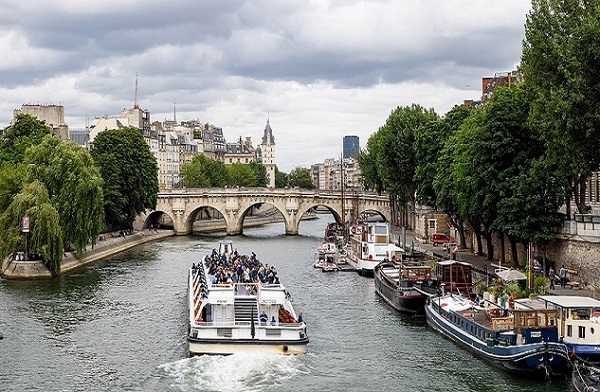 La Mairie de Paris, l'EPEC et Pôle Emploi ont organisé la « Semaine de l’emploi dans le tourisme », du 3 au 6 décembre 2018. - DR Mairie de Paris